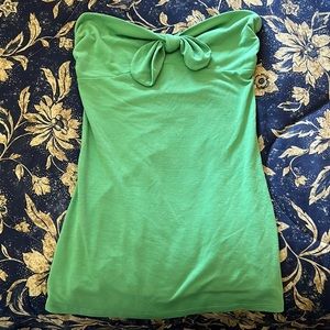 Green bow strapless tube top